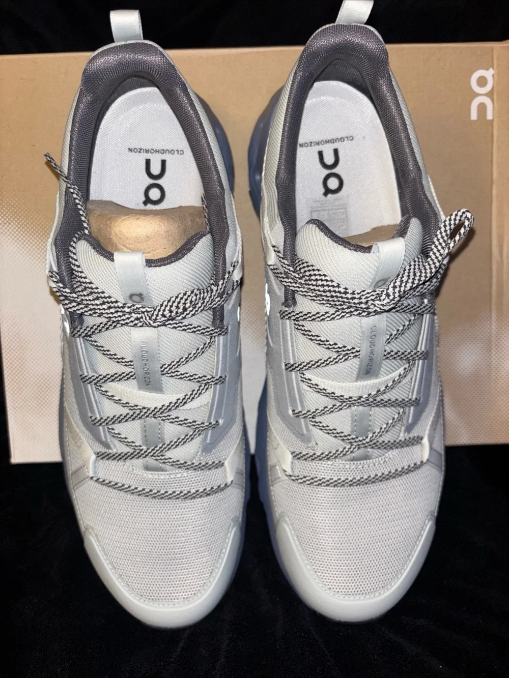 New On Running Cloudlow Men’s Lightweight Glacier Athletic Shoes